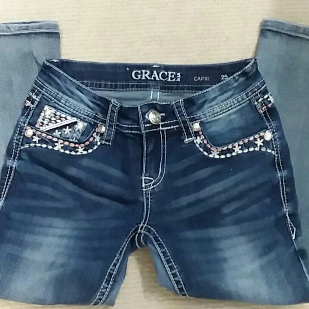 Capris - Picture 3 of 4